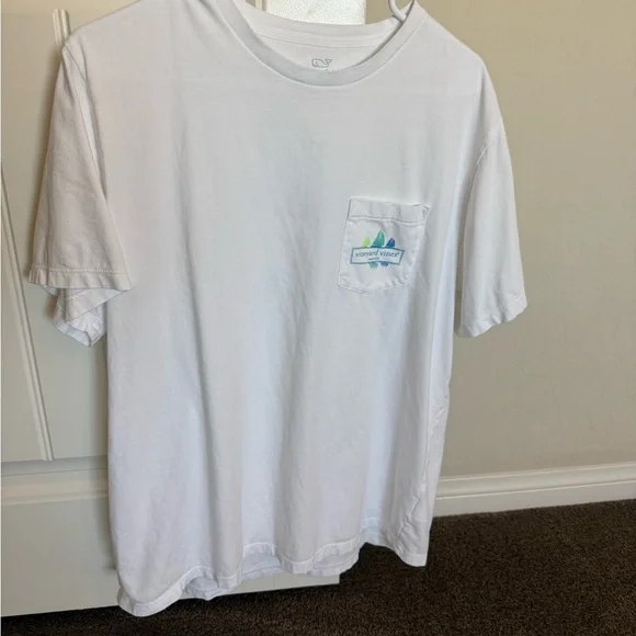 Vineyard Vines Nashville White T-Shirt - Picture 2 of 3